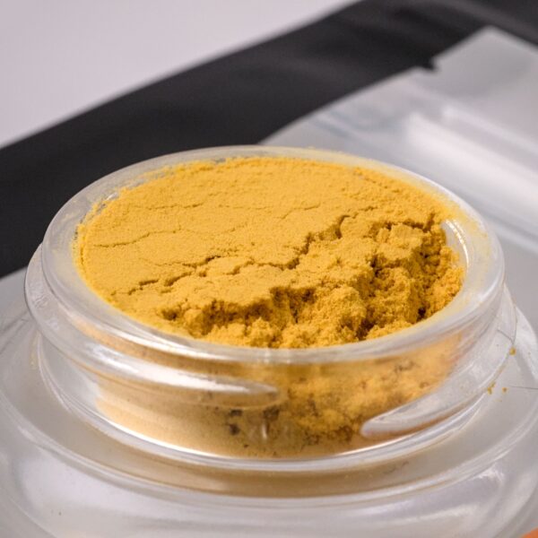 Kreleaf 7-OH Kratom Alkaloid Powder - Balanced Strength - Golden Hour - Open Close-Up Kreleaf 7-OH Kratom Alkaloid Powder - Balanced Strength - Golden Hour - Open Close-Up